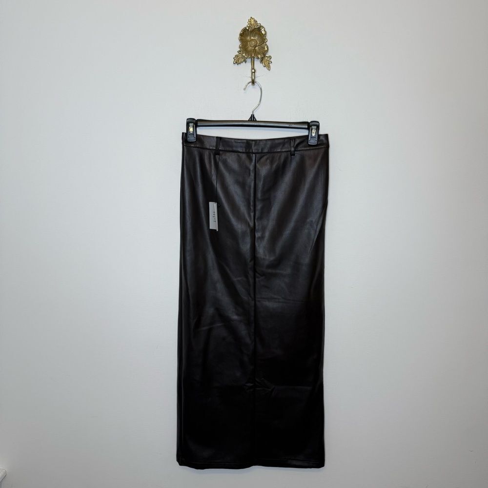 ALL THE WAYS Kayla Faux Leather Skirt S
